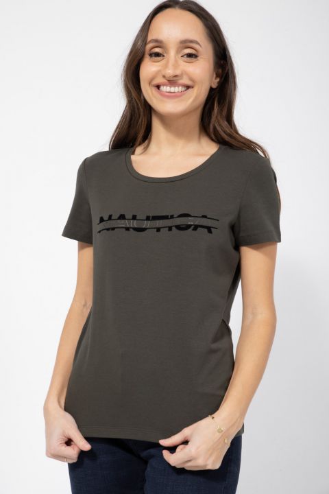 טי שירט עם הדפס לוגו המותג בשילוב קטיפה