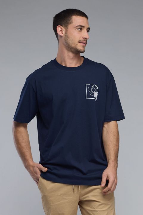 טי שירט עם שרוולים קצרים והדפס Nautica לגברים