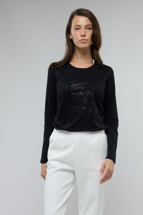 טי שירט עם צווארון עגול והדפס לנשים