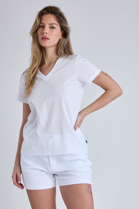 טי שירט קצרה עם צווארון V ולוגו Nautica לנשים