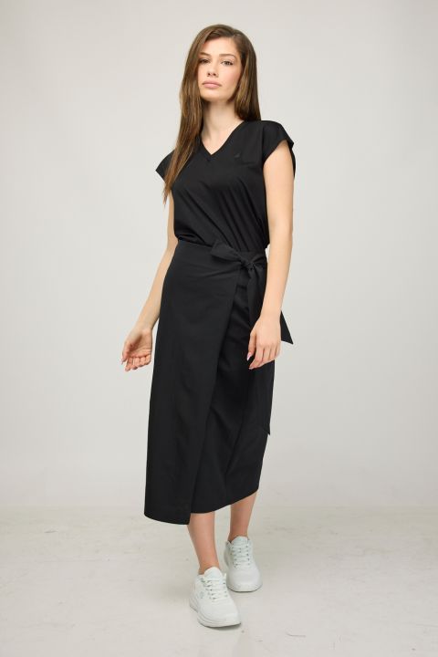 חולצת טי-שירט קצרה