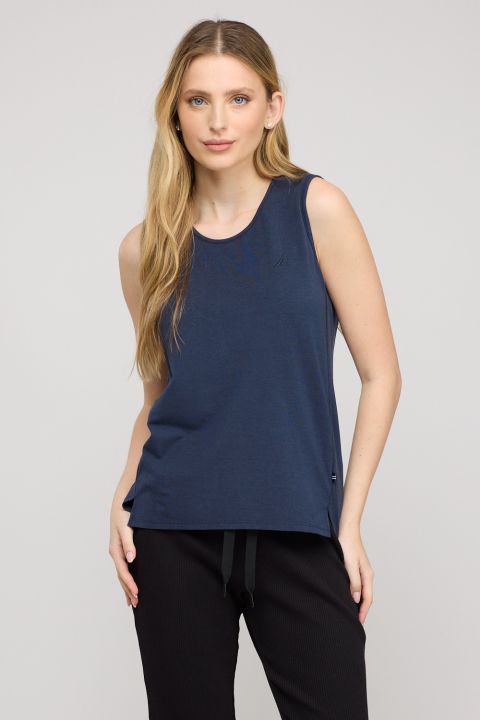 גופיית טי ללא שרוולים לנשים