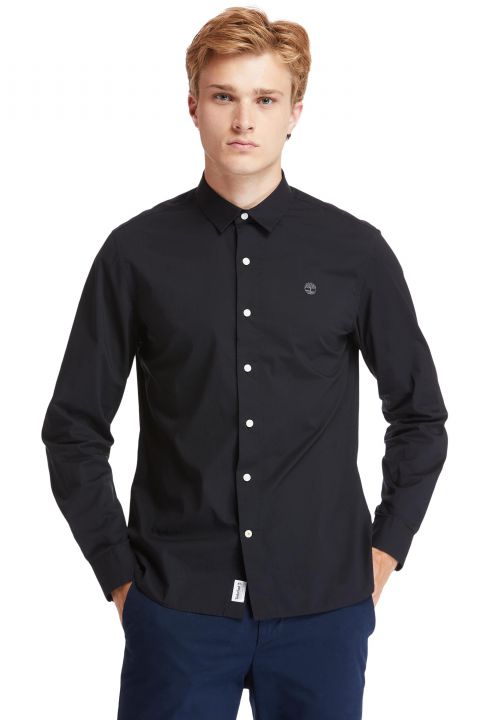 חולצה מכופתרת בגזרת FITTED עם לוגו המותג רקום