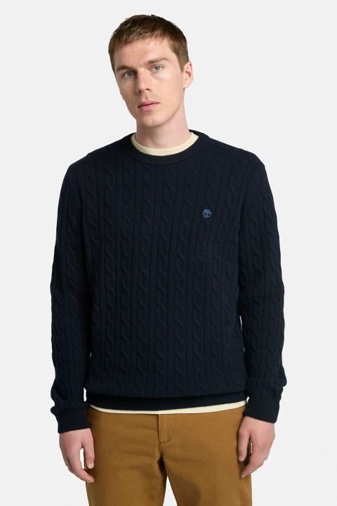 סריג צמות עם רקמת לוגו המותג בצד