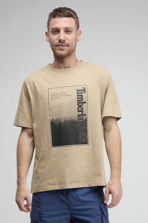 טי שירט Timberland עם הדפס IN THE WOODS לגברים