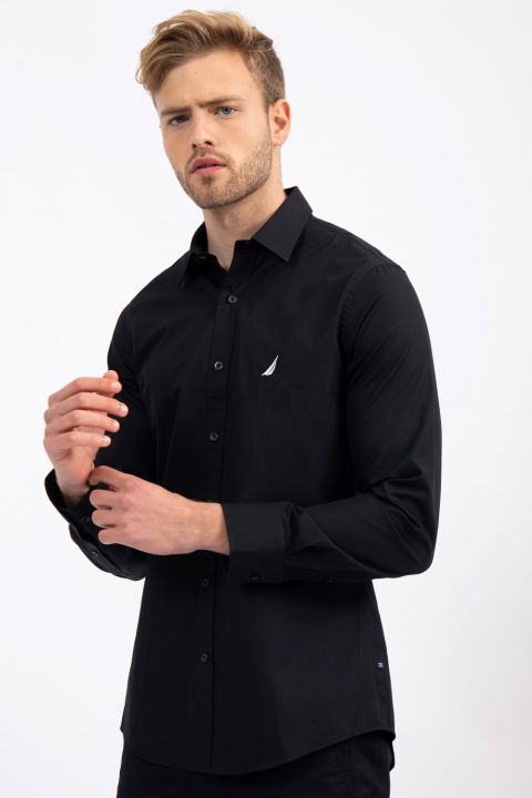 חולצה מכופתרת TAILORED FIT עם רקמת לוגו