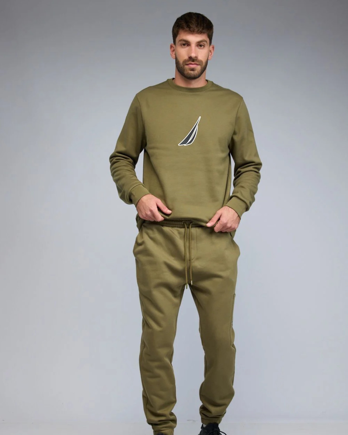 100% International Brands.
New Season, Now Online. Shop Now >>

#Emporium
#newcollection