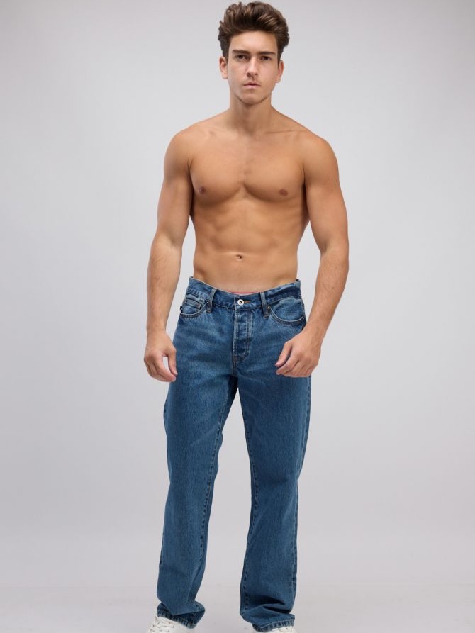 ⁨	מכנסי ג’ינס Nautica ארוכים לגברים⁩ #Emporium
#newcollection